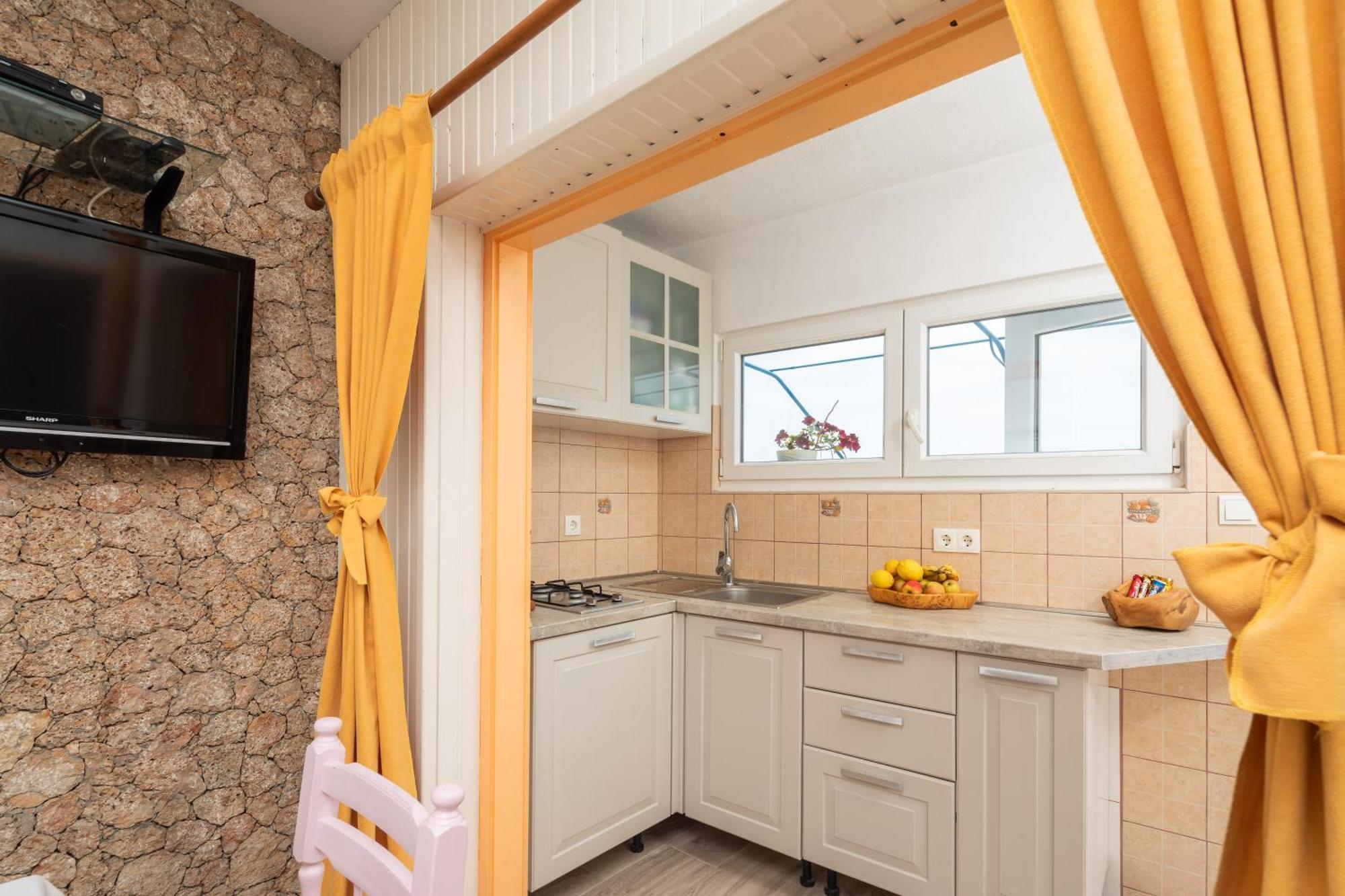 Beach House Sai Čelina Kültér fotó