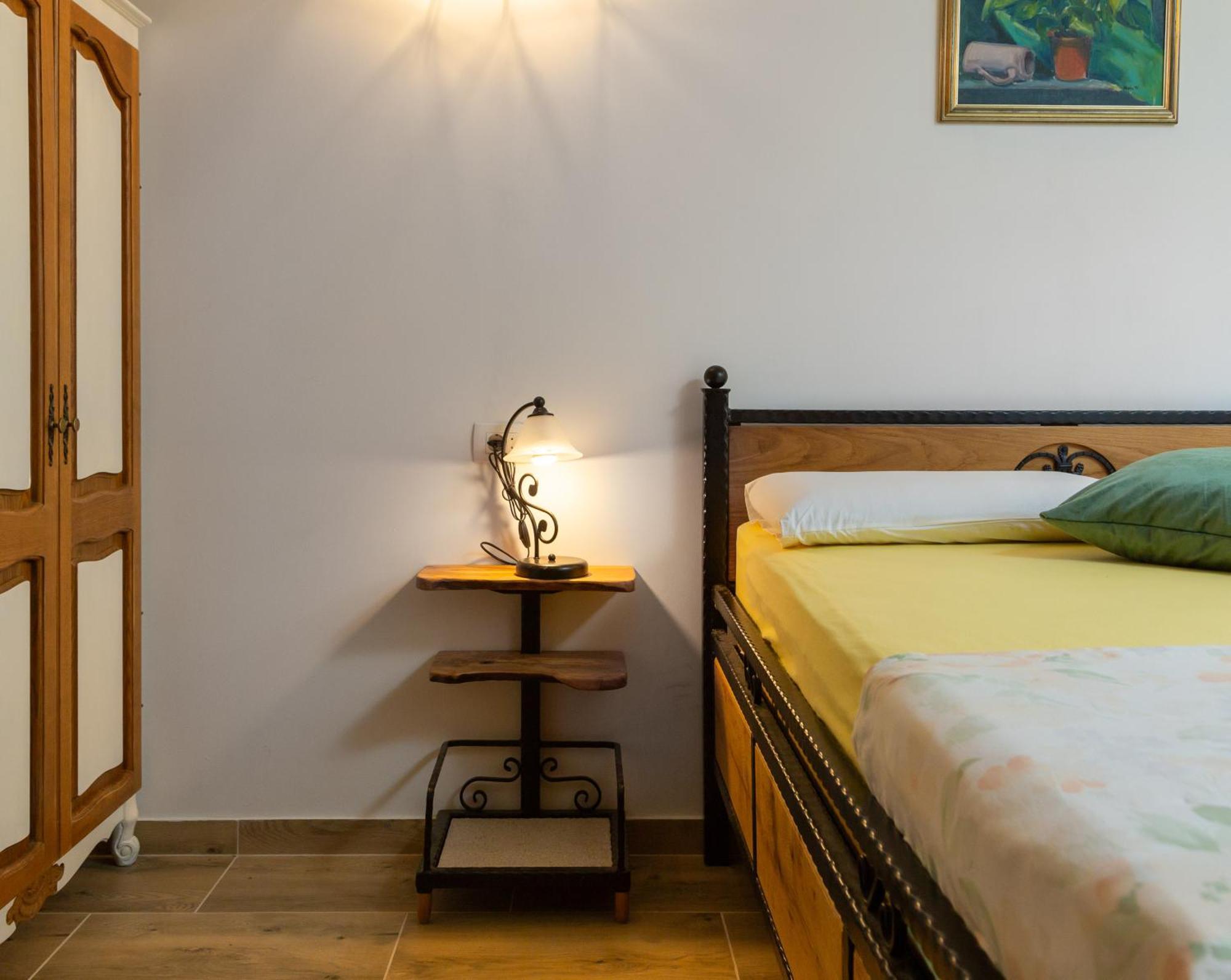 Beach House Sai Čelina Kültér fotó
